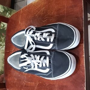 Vans Sz M10.5 W12 sneakers